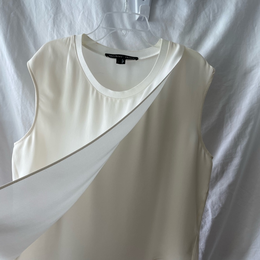 Theysken’s Theory cream silk sleeveless shell size L. - Picture 8 of 9